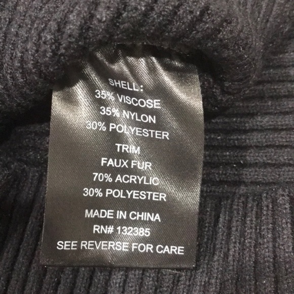 Love Token Knit Sweater with Faux Fur Cuffs - Picture 7 of 7